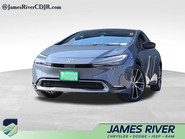 2025 Toyota Prius XLE