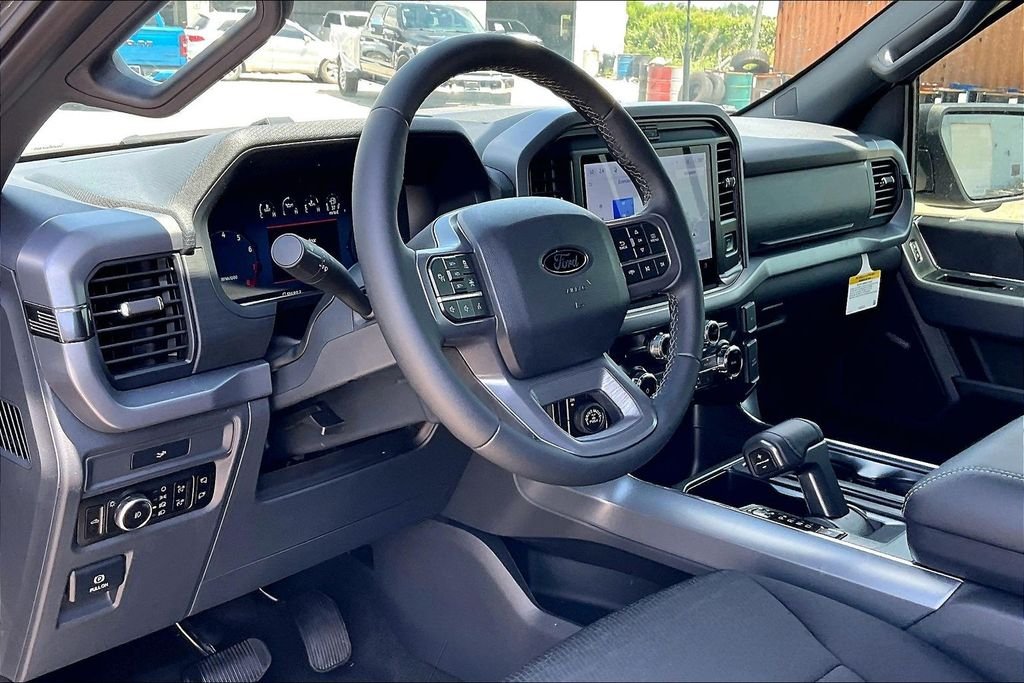 New 2026 Ford F-150 XLT 4D SuperCrew