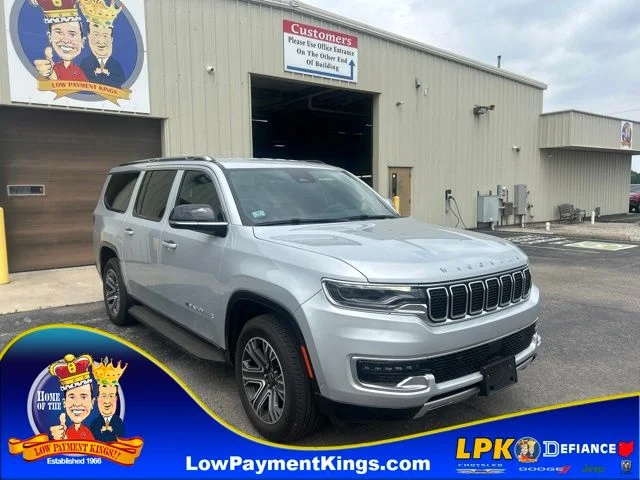 Used 2025 Silver Zynith Jeep Series II image 1