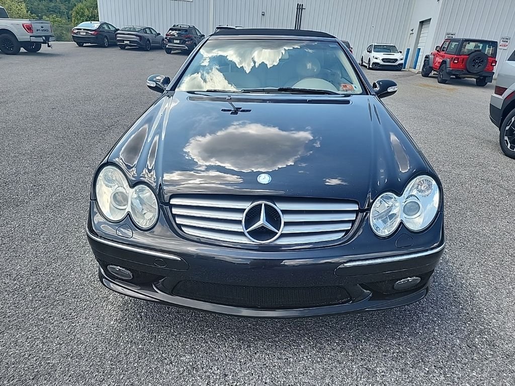 Used 2004 Black Mercedes-Benz CLK 500 image 2