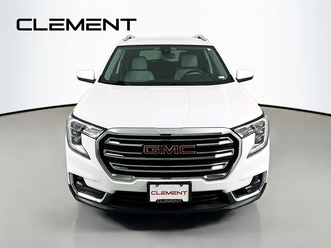 Used 2023 Summit White GMC SLT image 3