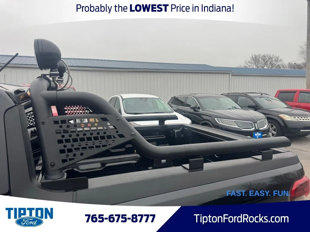 New 2025 Shadow Black Ford XLT image 30