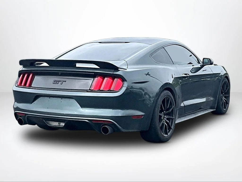 Used 2015 Gray Ford GT image 2