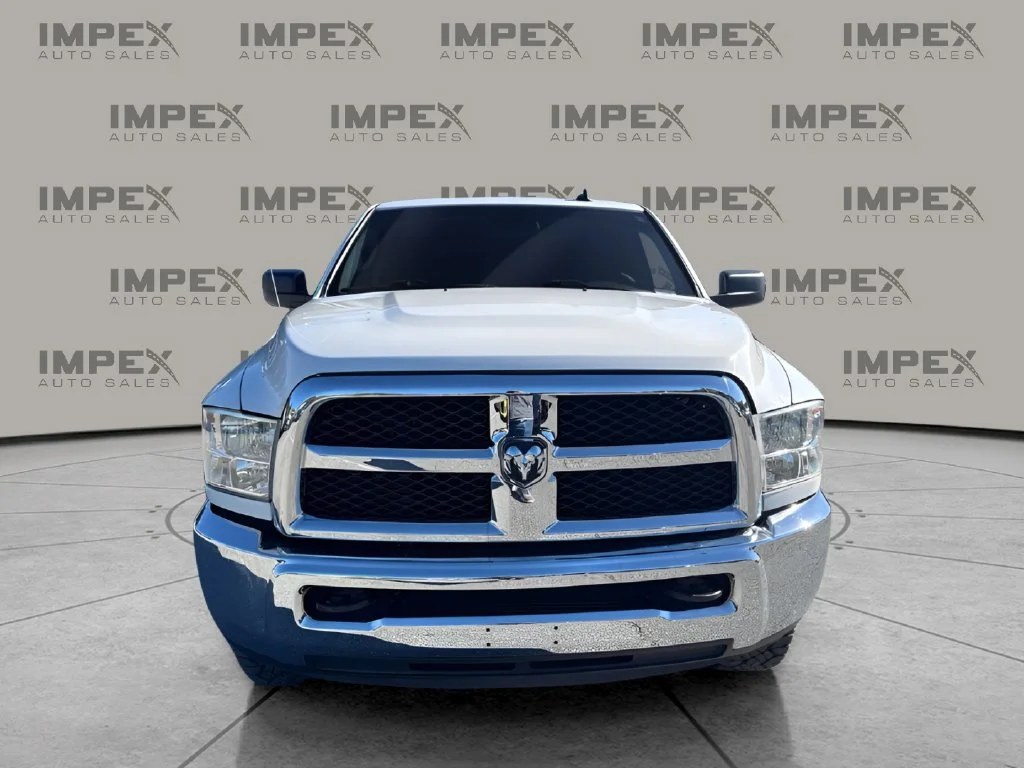 Used 2018 White Ram SLT image 8