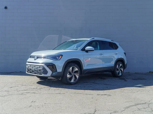 2027 Volkswagen Taos 1.5T SE