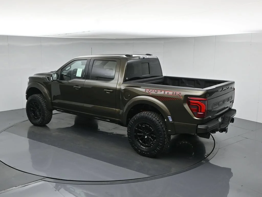 New 2026 Shelter Green Ford Raptor image 45