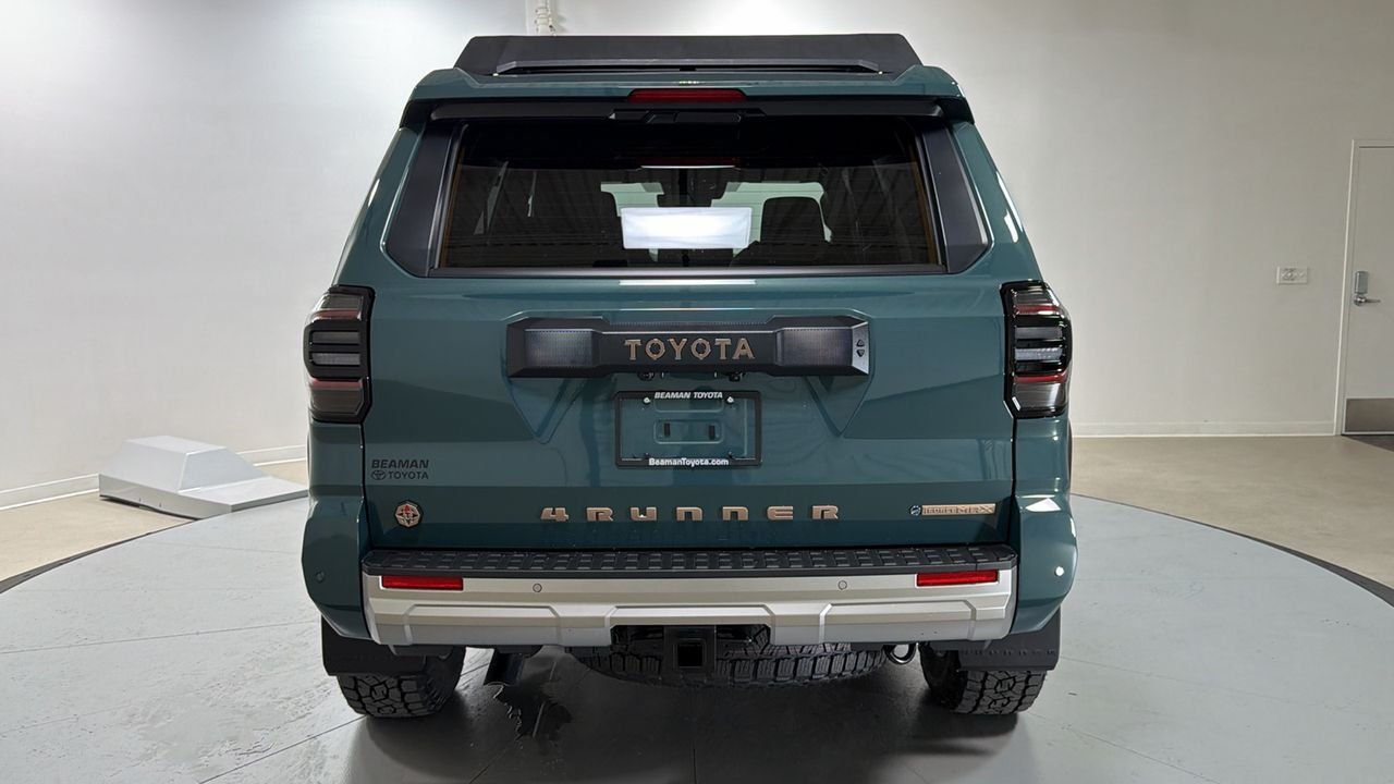 New 2026 Everest Toyota 4Runner Trailhunter image 4