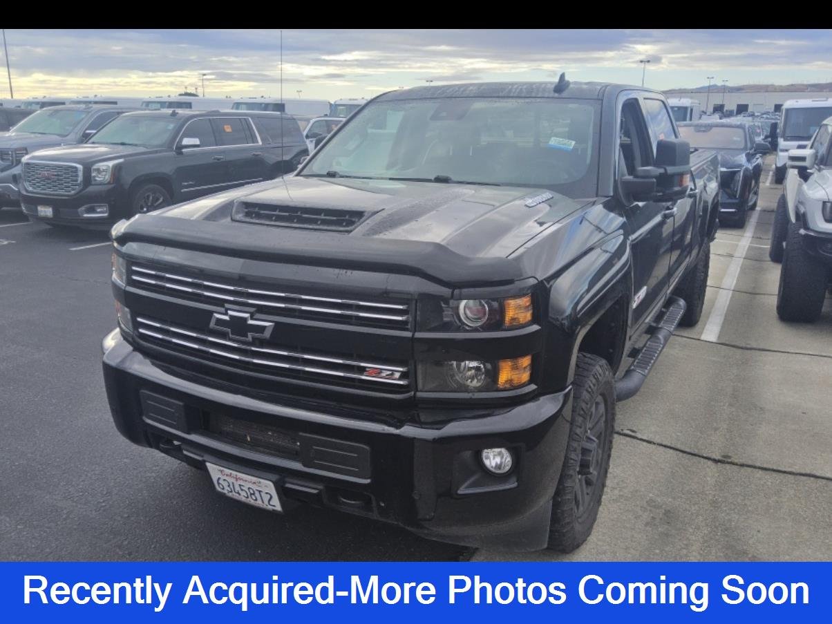 2019 Chevrolet Silverado HD LTZ 4WD Crew Cab Standard Box's photo