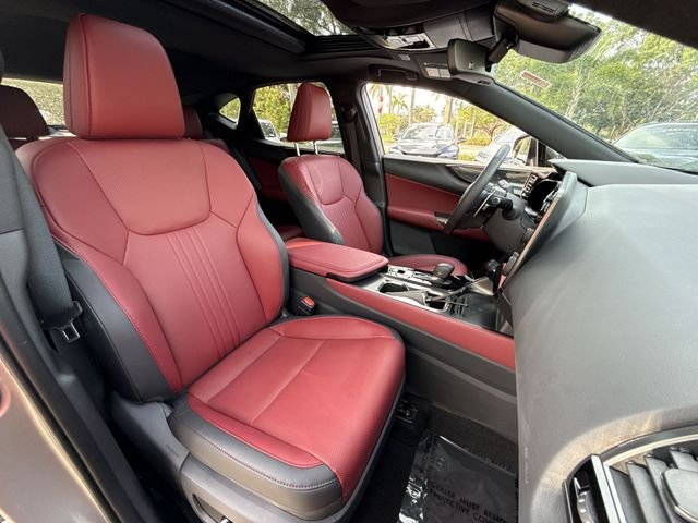 2026 Lexus NX 350 - Photo 26