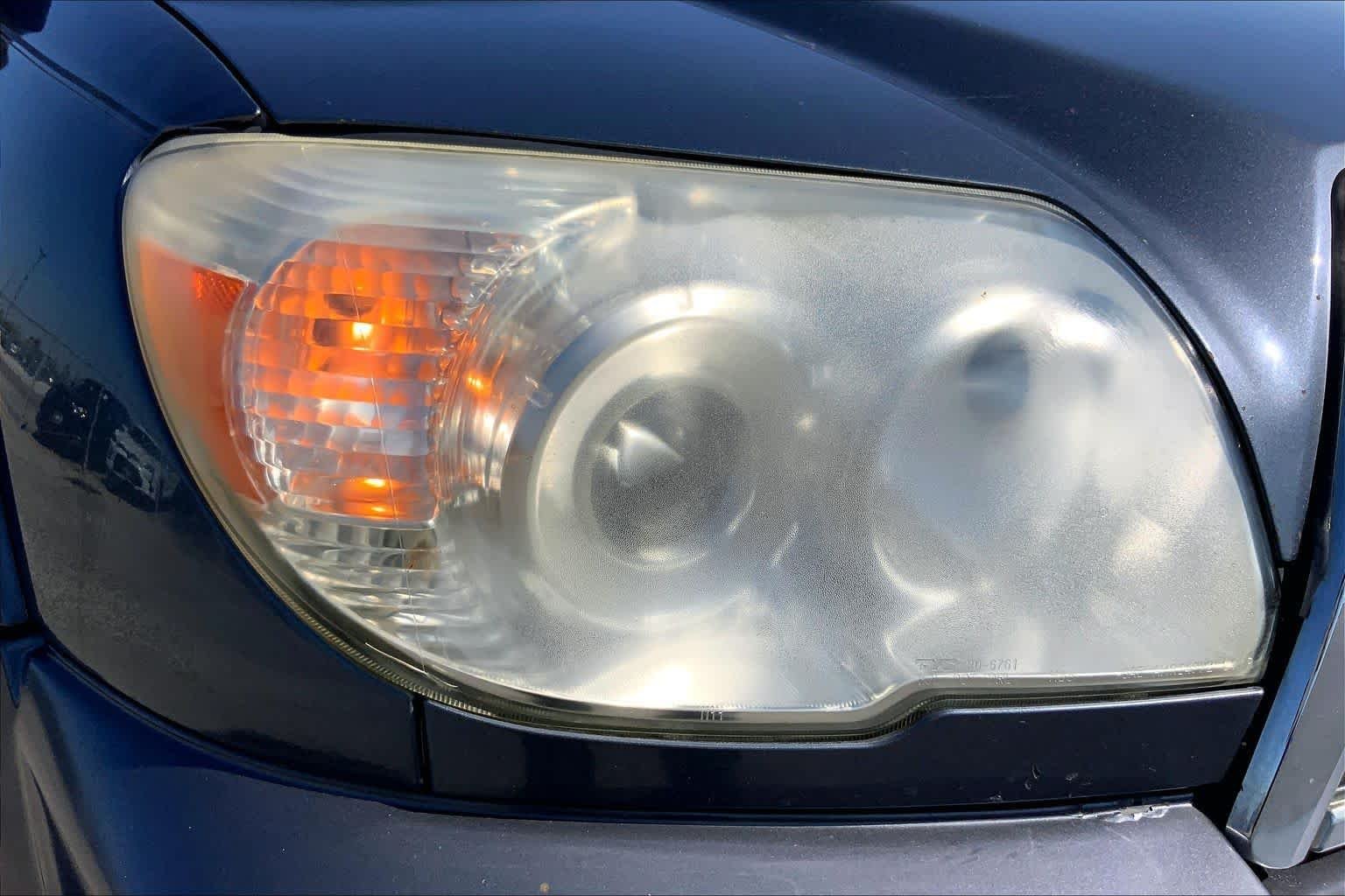 Used 2008 Galactic Gray Mica Toyota SR5 image 25
