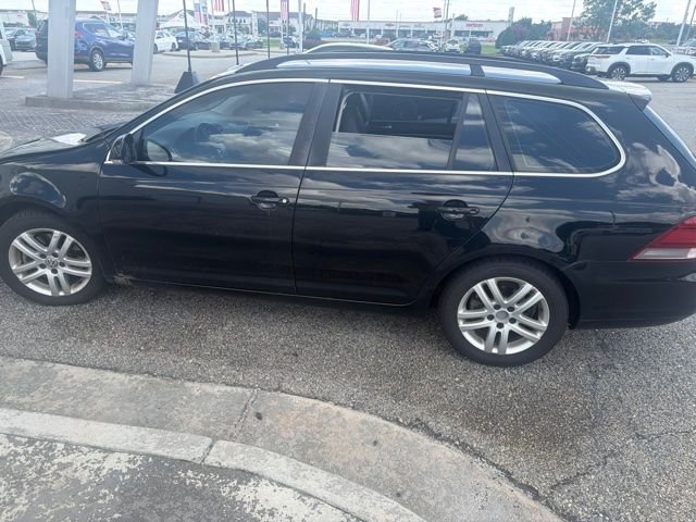 Used 2013 Black Volkswagen 2.0L TDI image 24