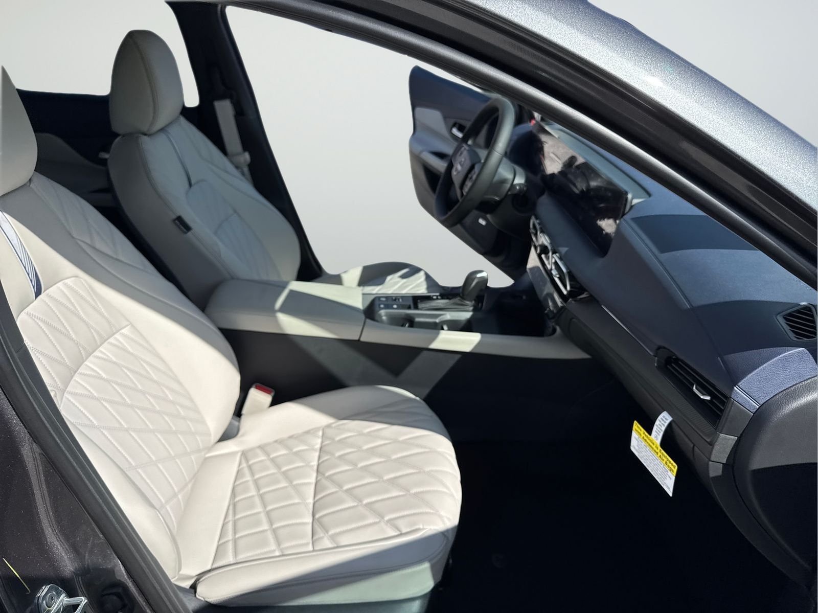 New 2026 Gray Nissan SL image 36
