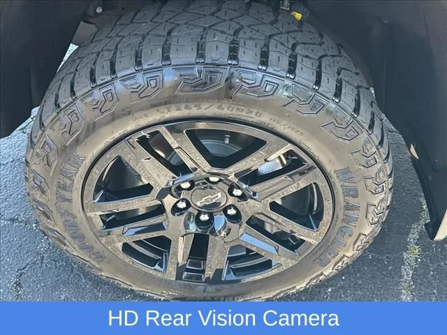 Used 2024 Summit White Chevrolet Custom Trail Boss image 41