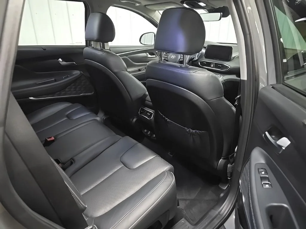 Used 2021 Gray Hyundai Limited image 19