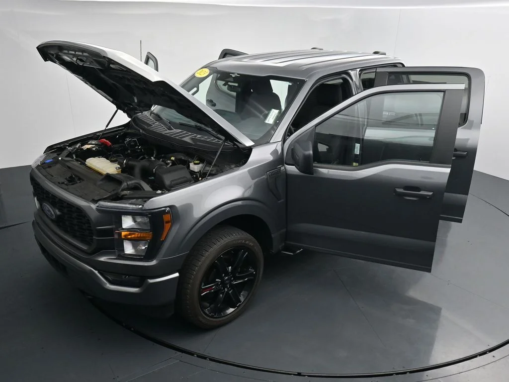Used 2023 Gray Ford XL image 39