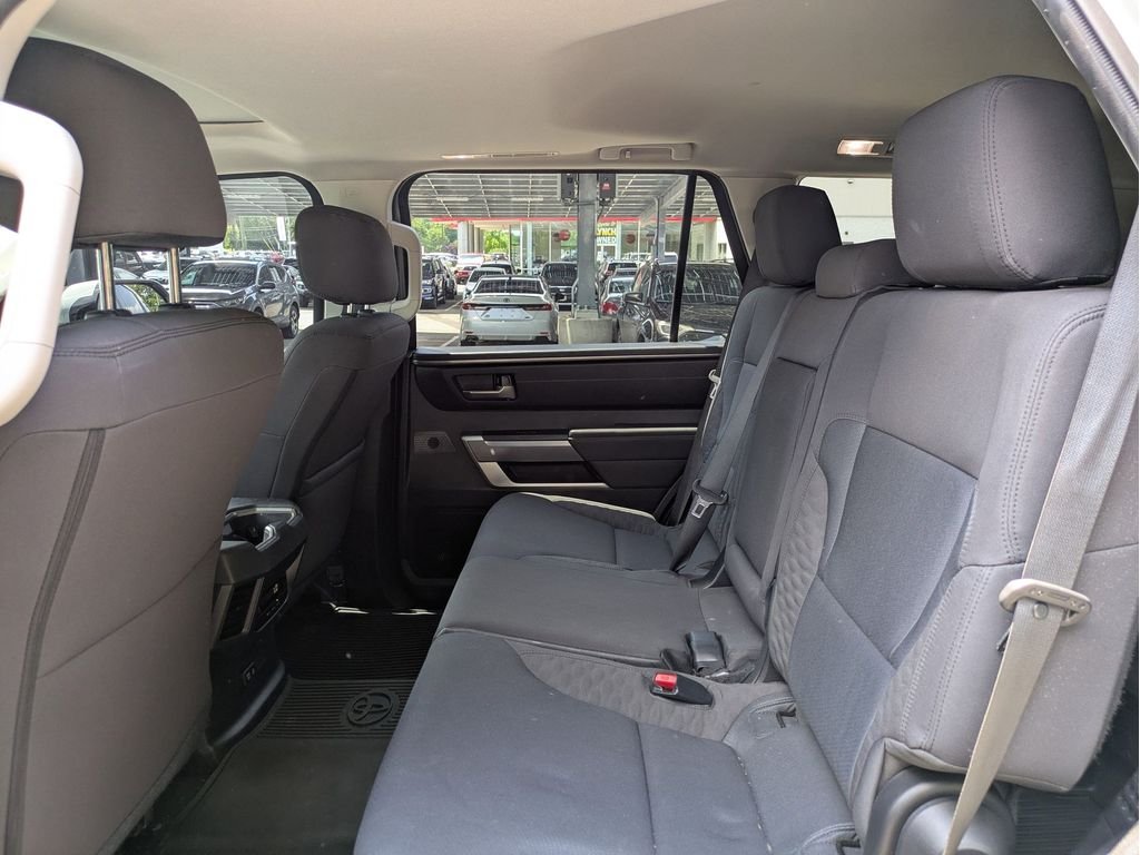 2023 Toyota Sequoia SR5 - Photo 10