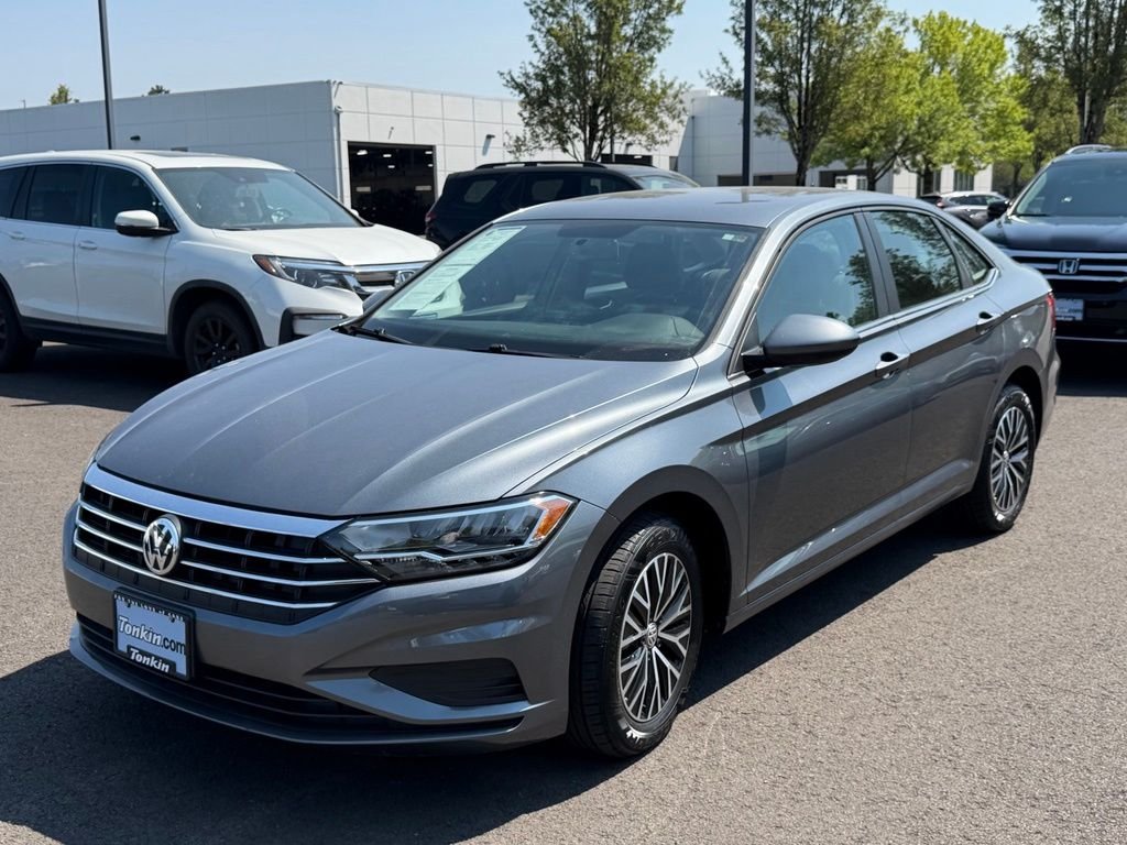 Used 2021 Platinum Gray Metallic Volkswagen 1.4T S image 4
