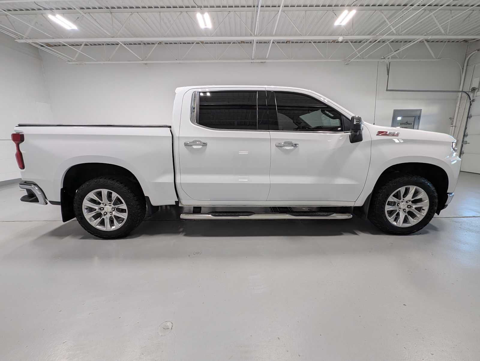Used 2021 Summit White Chevrolet LTZ image 7