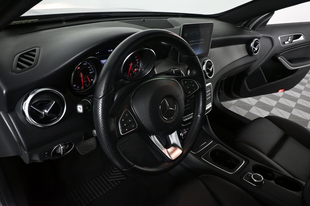 Certified Used 2019 Gray Mercedes-Benz GLA 250 image 6