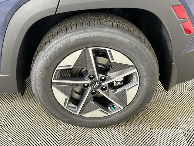 New 2026 Hyundai TUCSON SEL