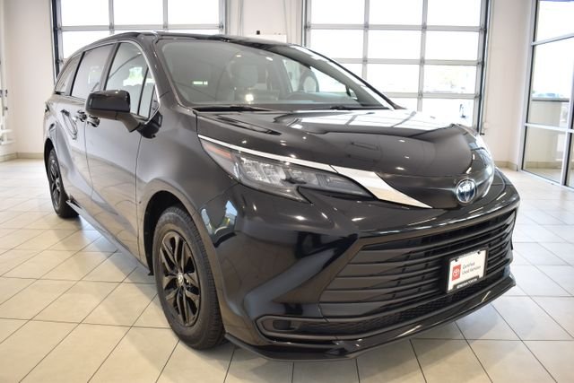 2025 Toyota Sienna