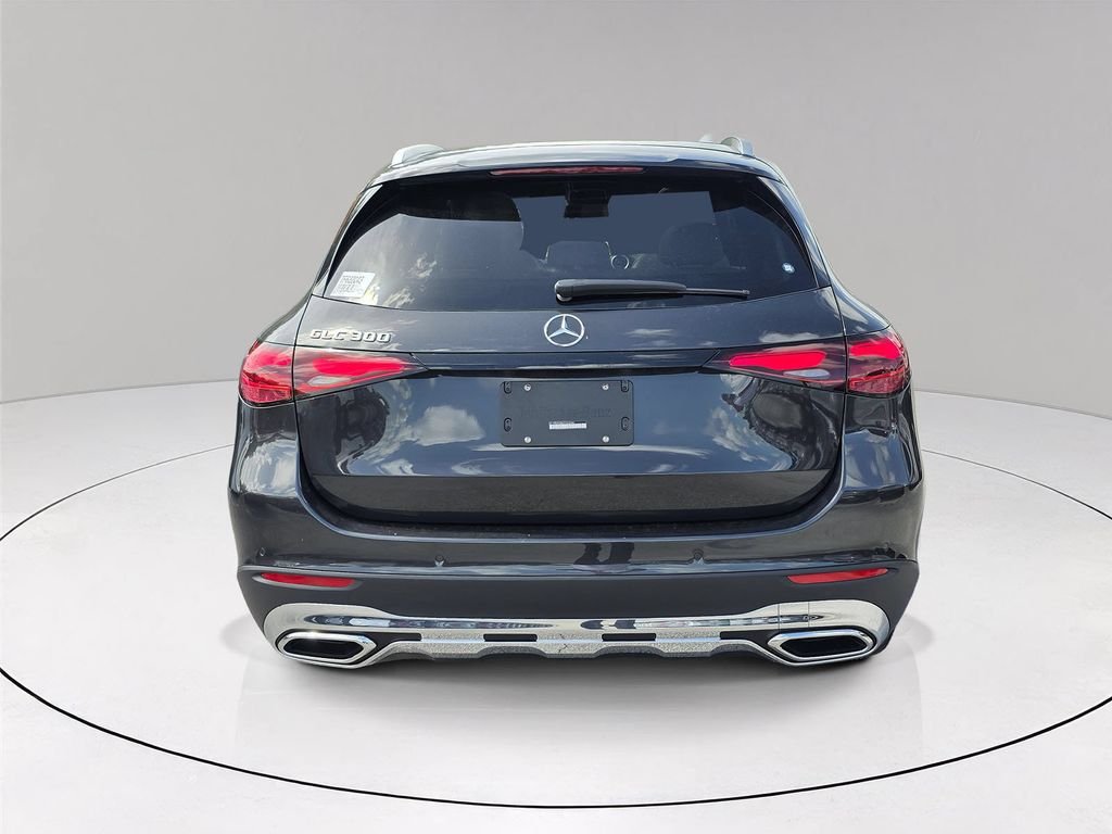 New 2026 Gray Mercedes-Benz GLC 300 image 5