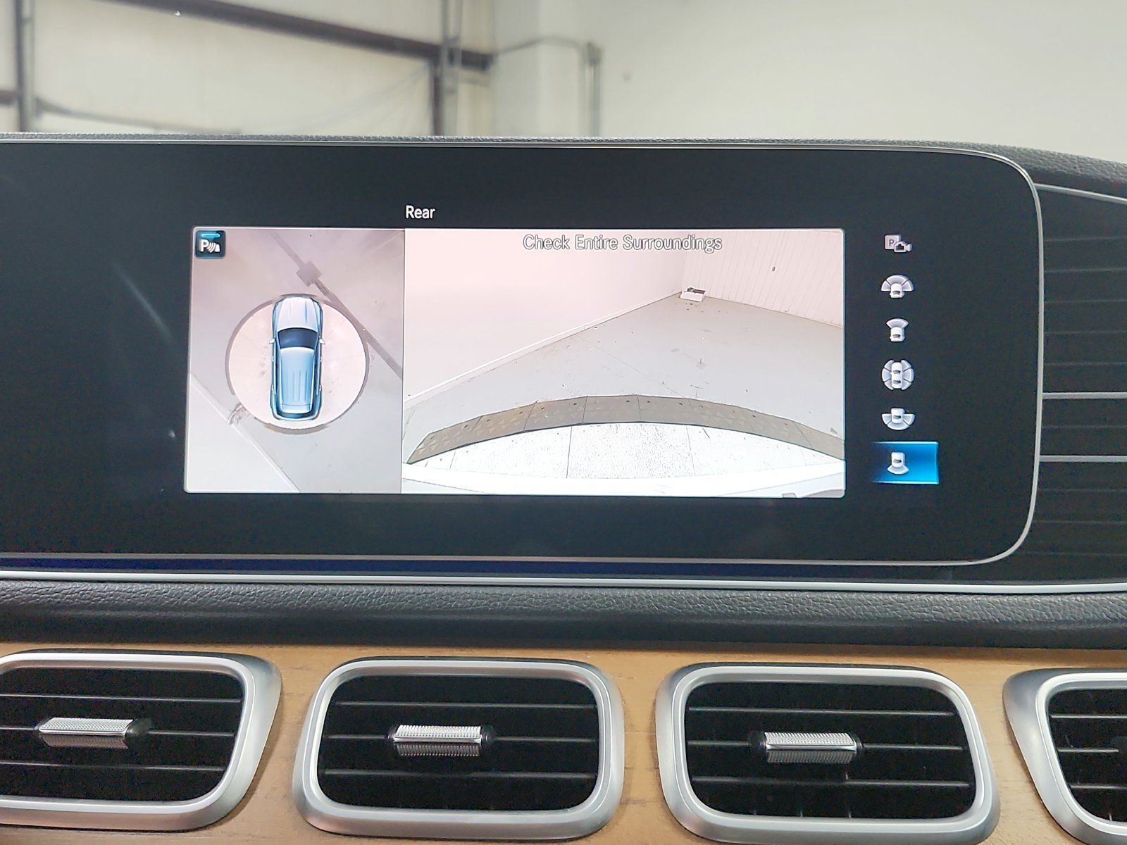 Used 2022  Mercedes-Benz GLE 350 image 32