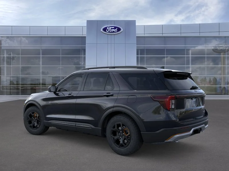 New 2026 Agate Black Metallic Ford Tremor® image 12