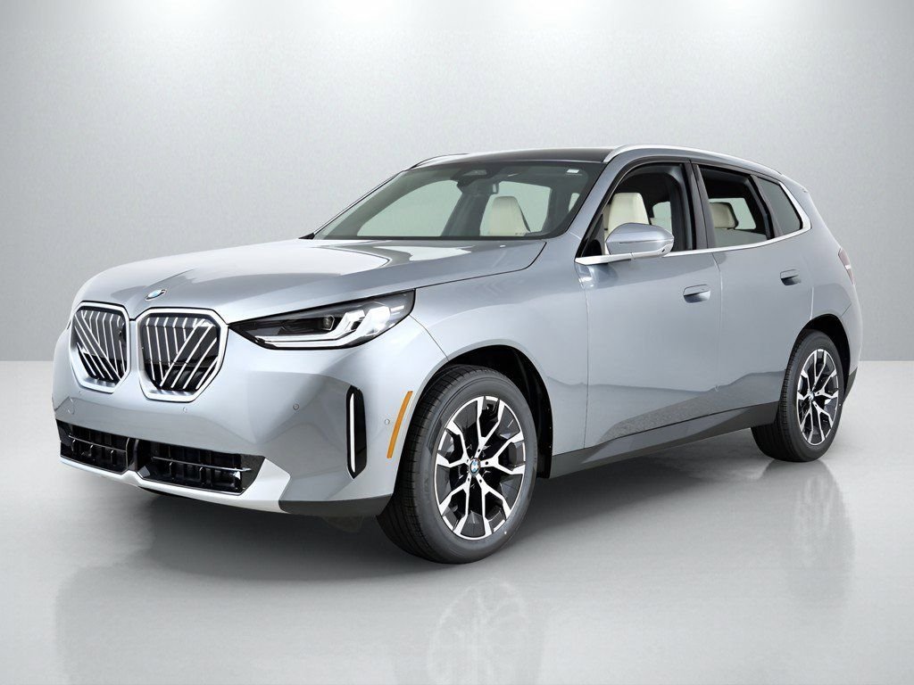 Used 2026 Skyscraper Grey Metallic BMW 30 xDrive image 1