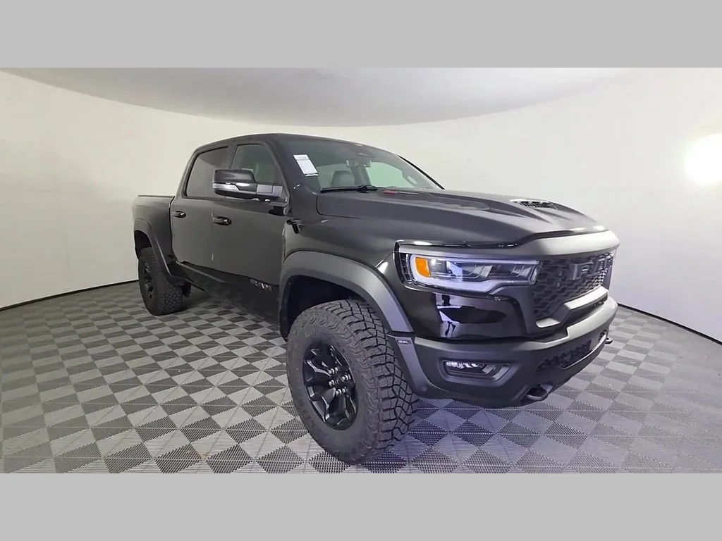 New 2026 Diamond Black Crystal Pearl-Coat Exterior Paint RAM RHO image 40