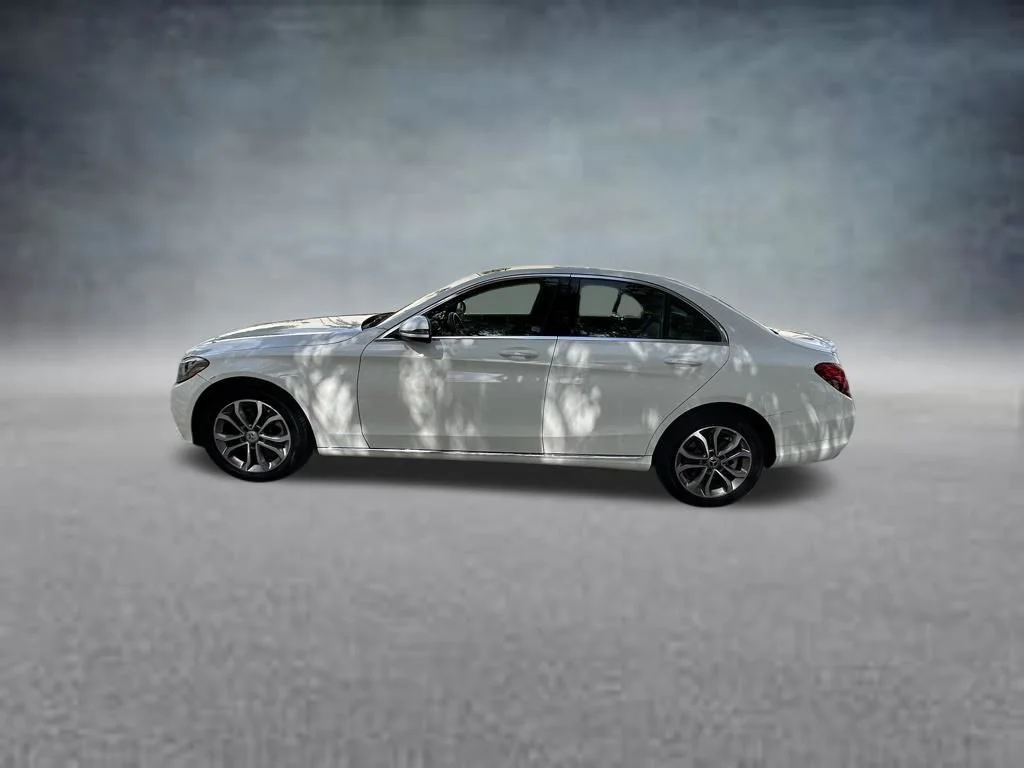 Used 2016 White Mercedes-Benz C 300 image 4
