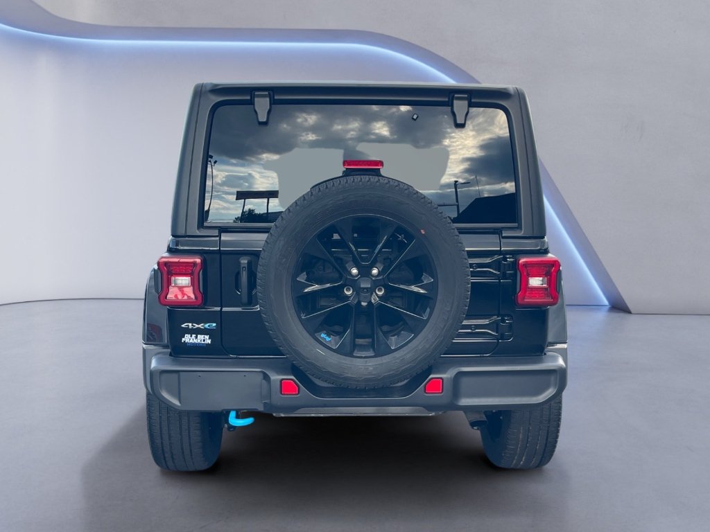 Used 2023 Black Clearcoat Jeep Sahara image 20