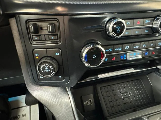 New 2026 Star White Metallic Tri-Coat Ford Platinum image 16