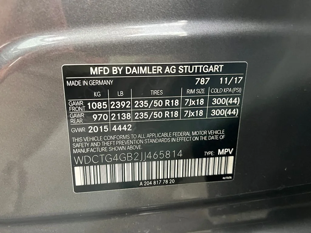 Used 2018 Gray Mercedes-Benz GLA 250 image 29