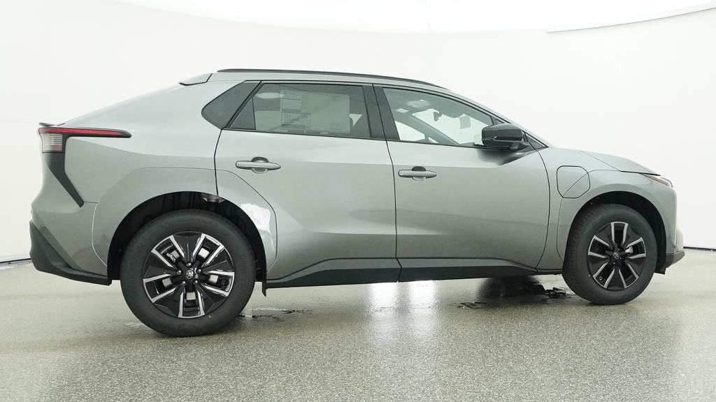 New 2027 Heavy Metal Toyota XLE image 15
