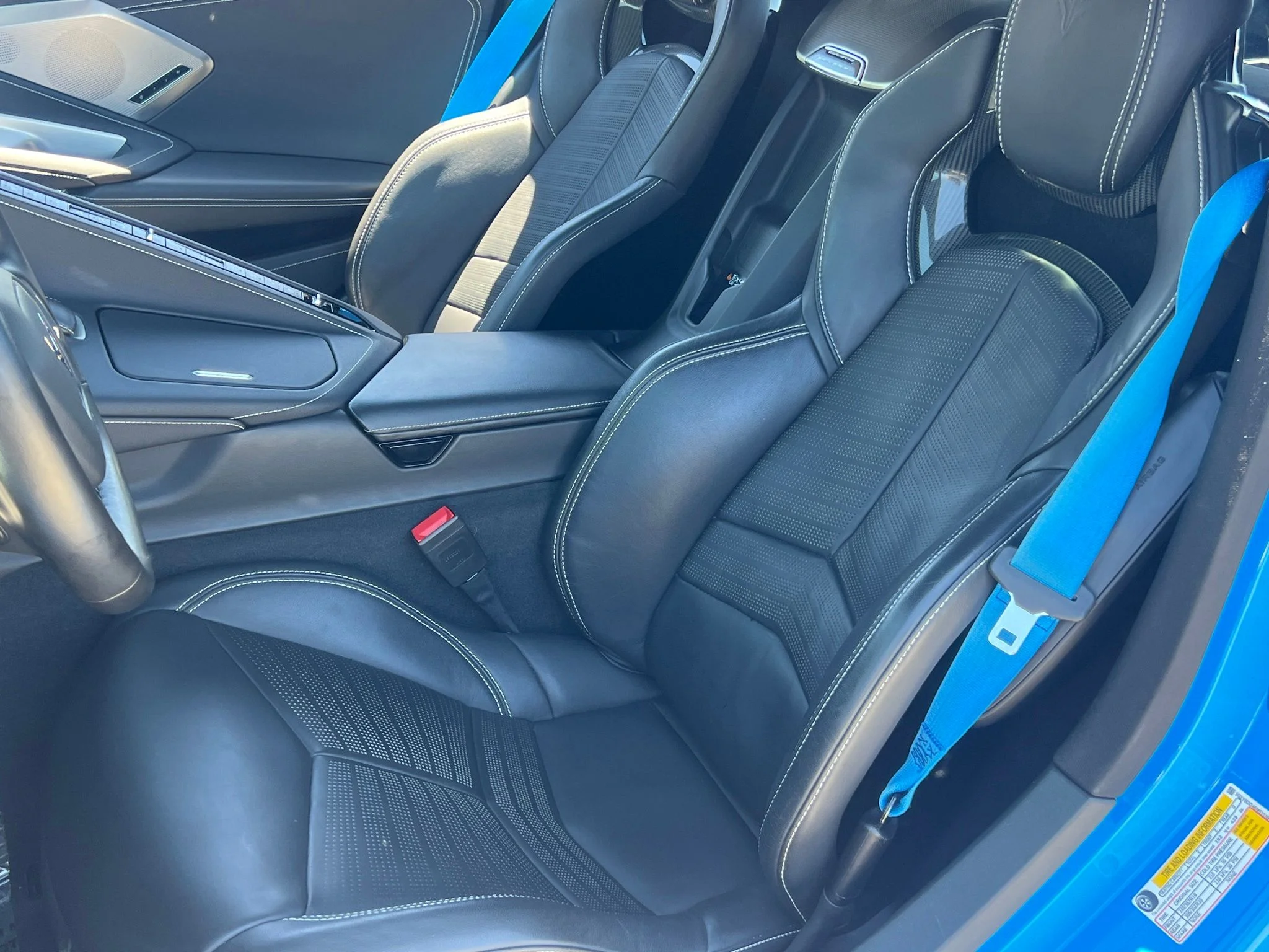 Used 2021 Blue Chevrolet Stingray image 4