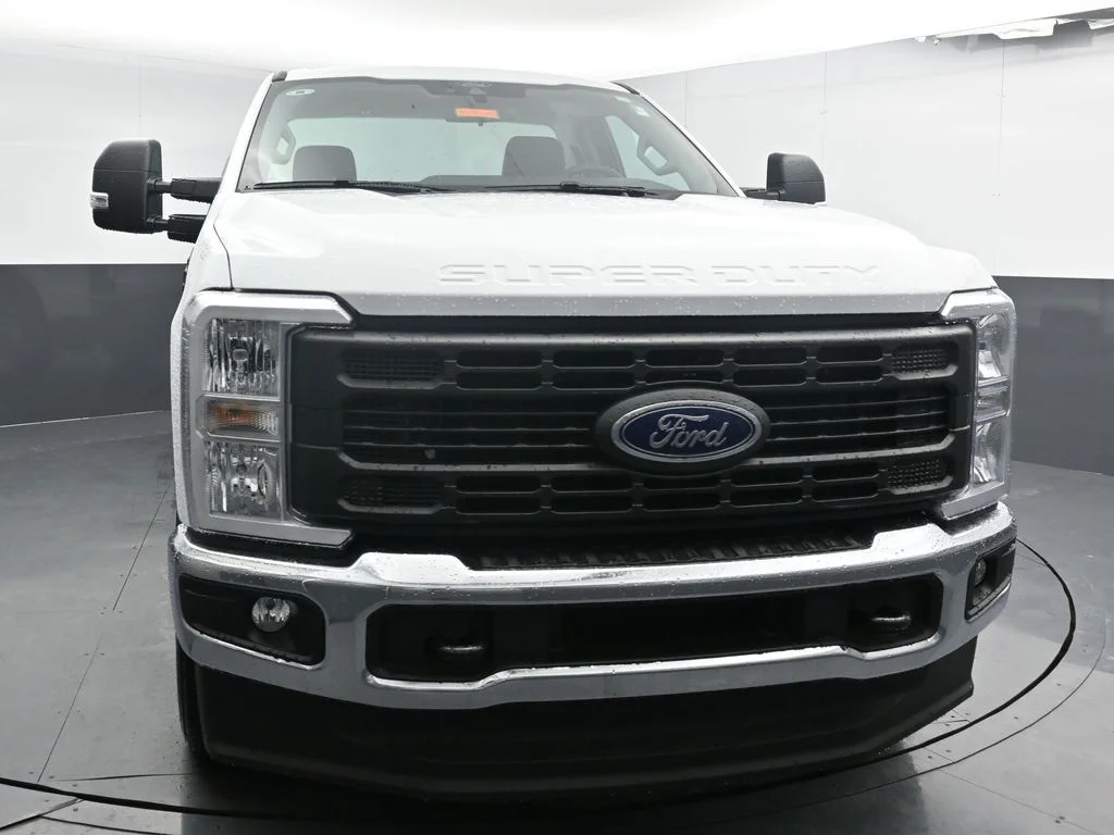 New 2026 Oxford White Ford F-250® XL image 2
