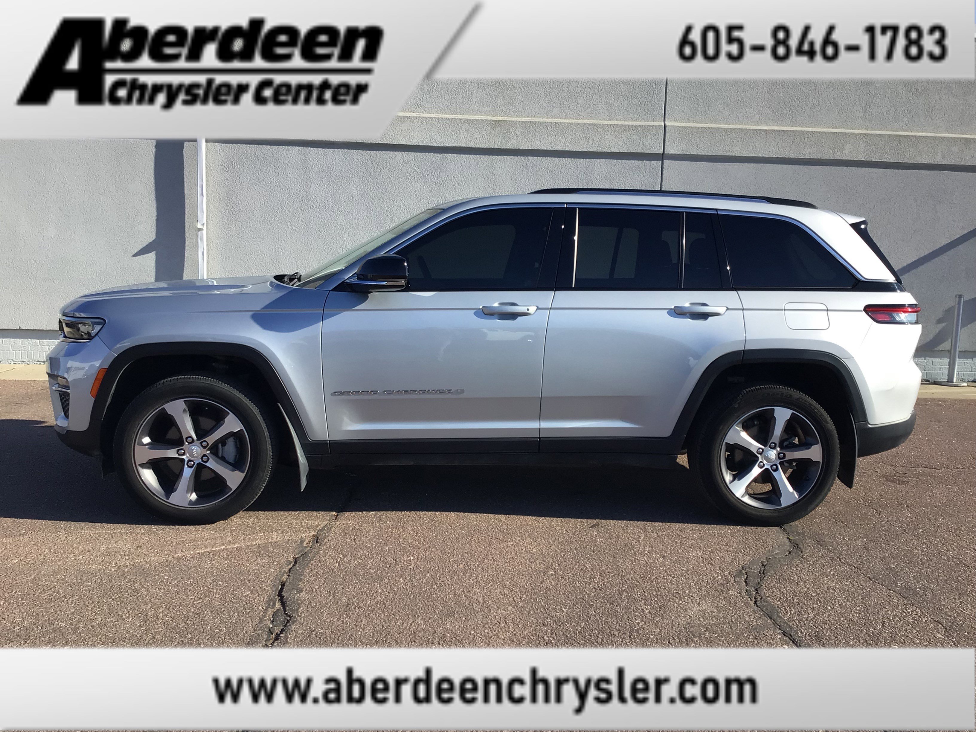 2023 Jeep Grand Cherokee Limited 4x4's photo