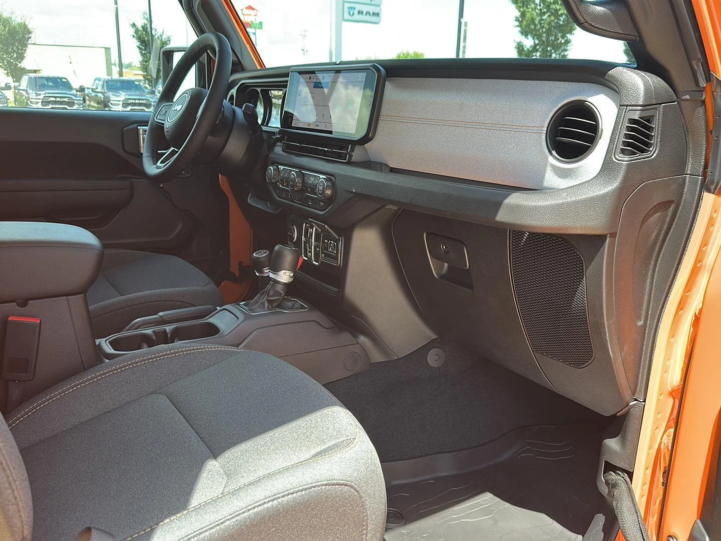 New 2026 Joose Jeep Sport S image 32