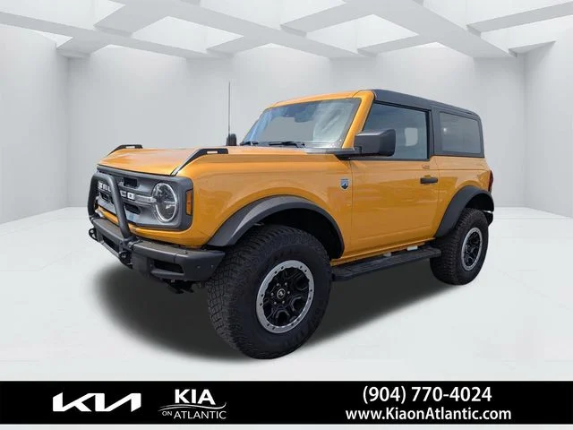 Used 2022 Orange Ford Badlands image 6