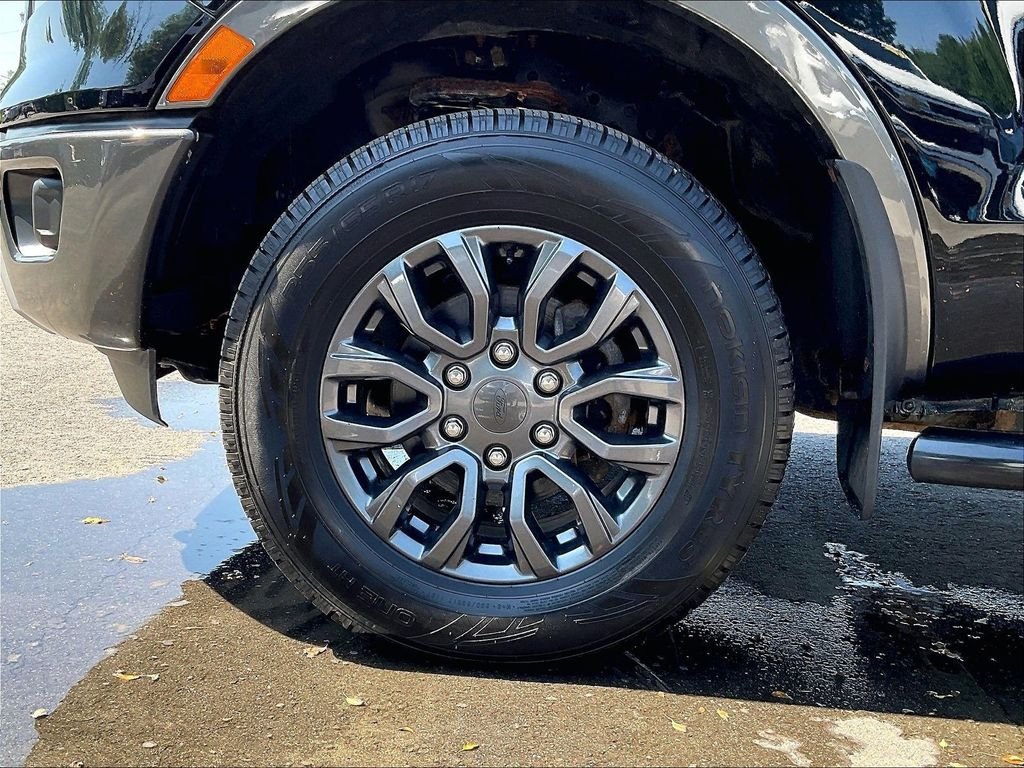 Used 2020 Black Ford XLT image 22