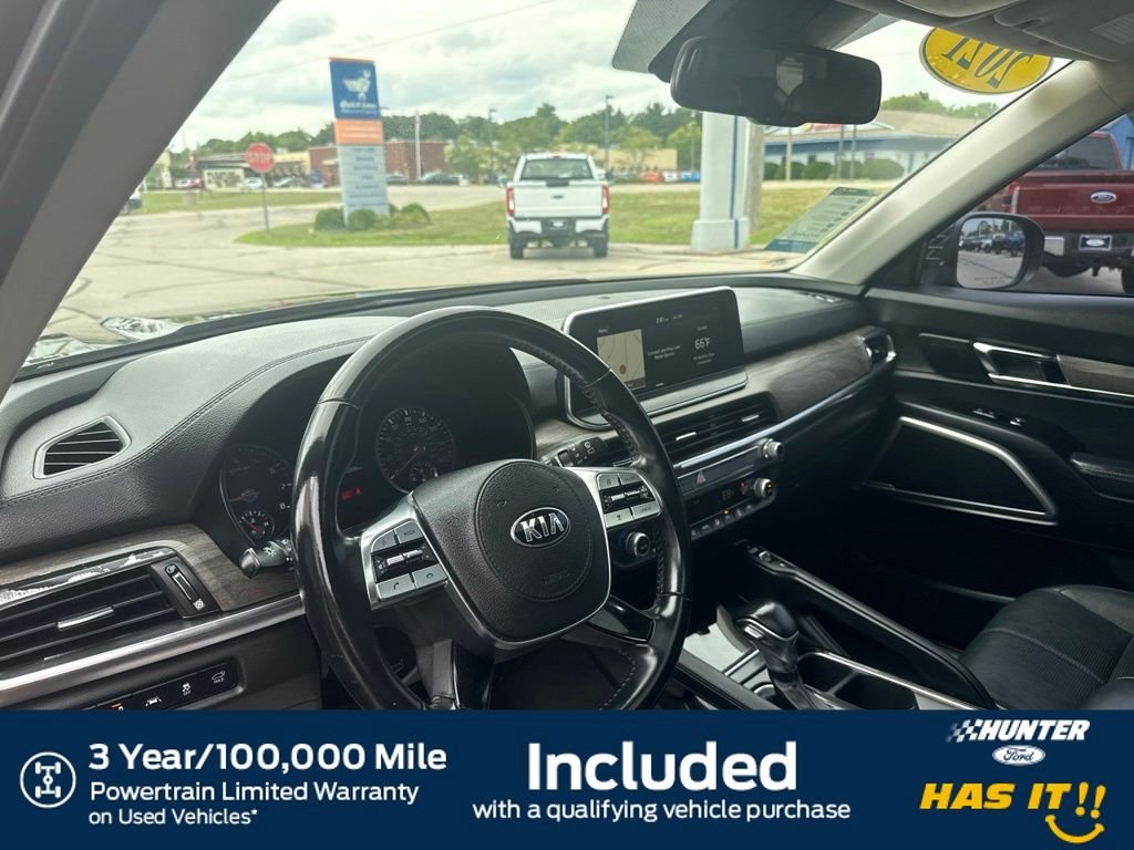 Used 2021 Ebony Black Kia EX image 2