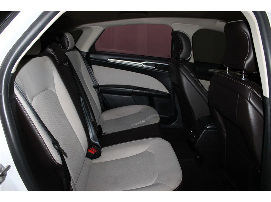 Used 2019 White Ford SE image 21