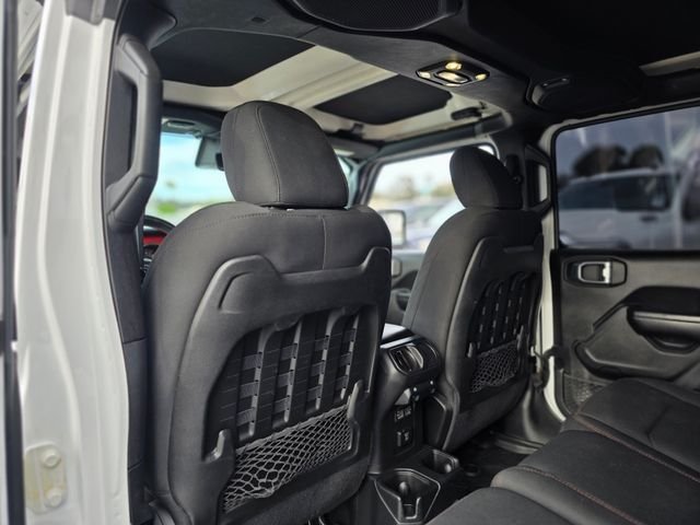 Used 2021 White Jeep Unlimited Rubicon image 17