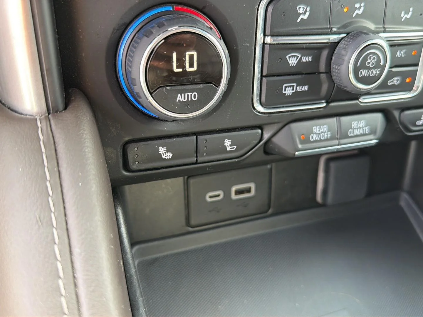 Used 2024 Silver Sage Metallic Chevrolet LT image 29