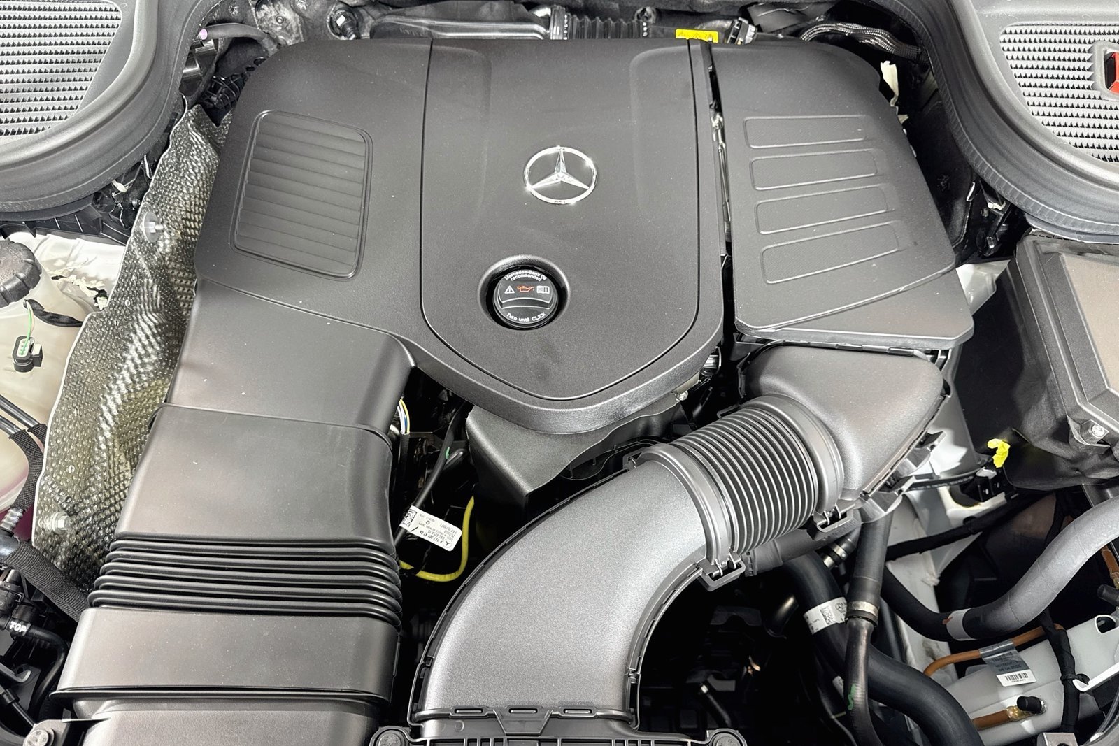 New 2026 Polar White Mercedes-Benz GLE 350 image 28