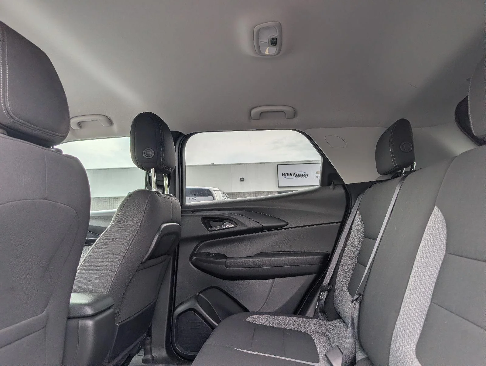 Used 2023 Mosaic Black Metallic Chevrolet LT image 9