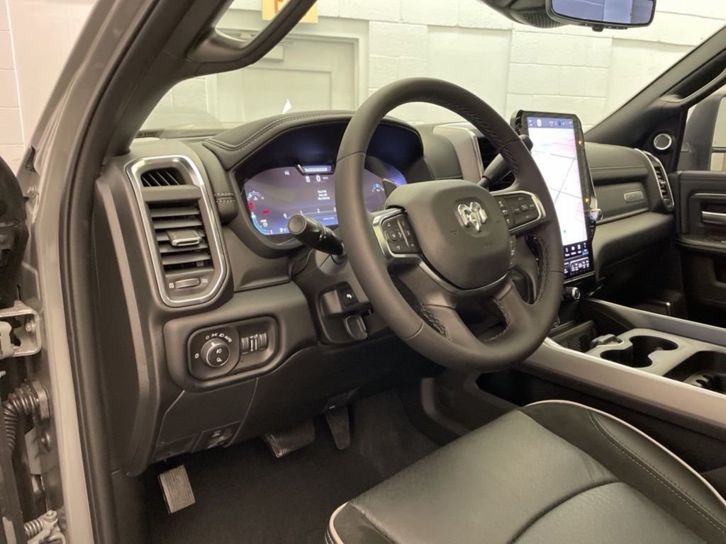 New 2026 Ceramic Gray Clear-Coat Exterior Paint RAM Laramie image 21