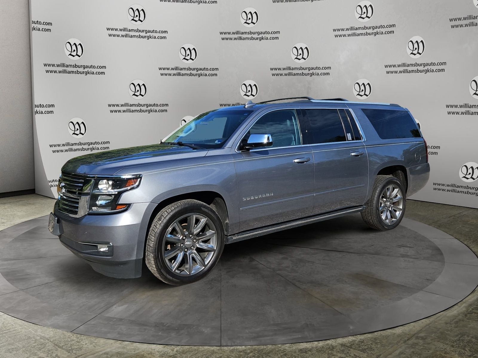 2019 Chevrolet Suburban Premier 4WD photo