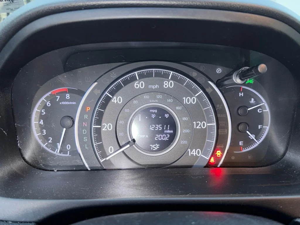 Used 2015 Silver Honda EX-L image 8